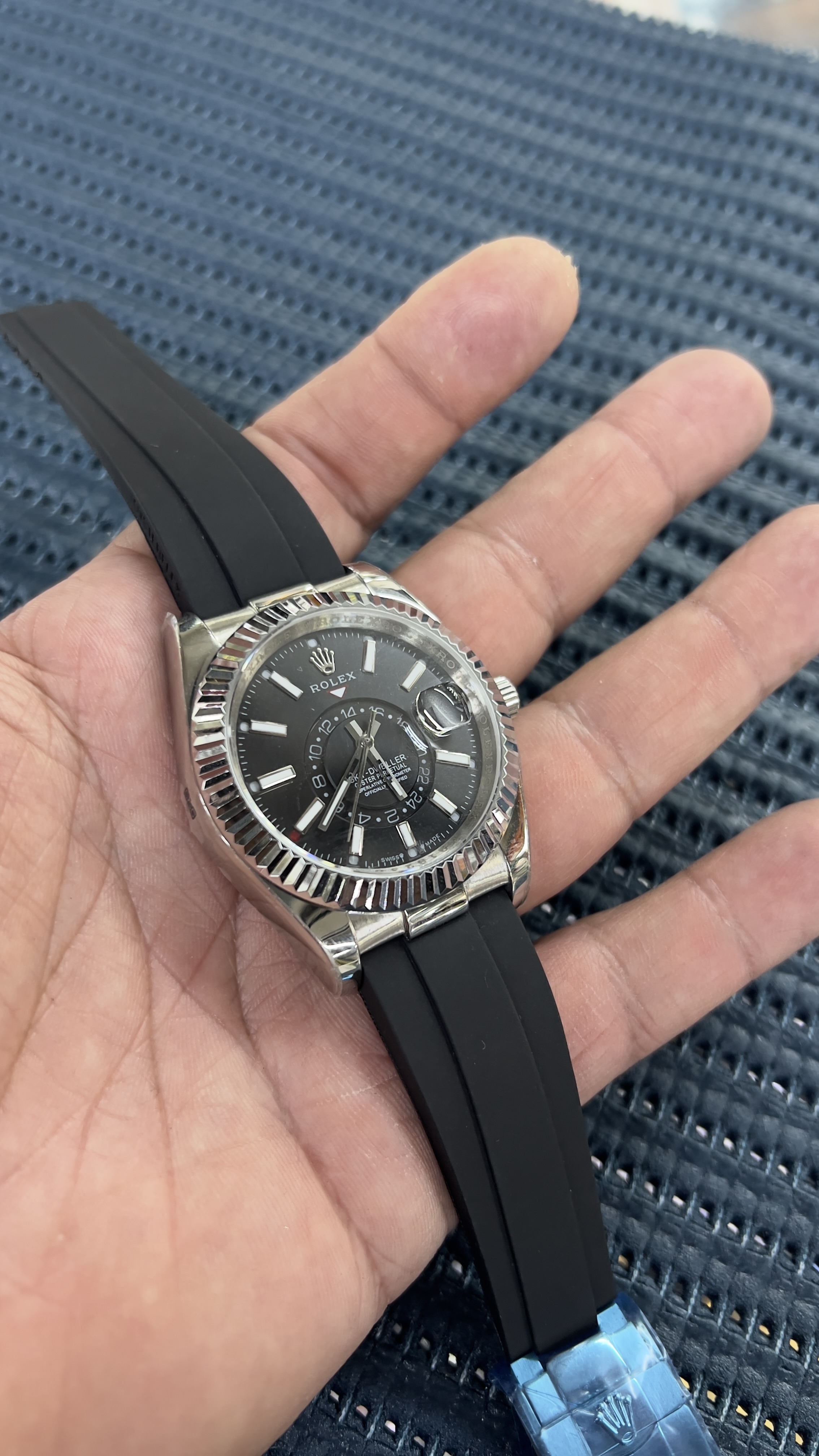 Rolex SKY Dweller preto