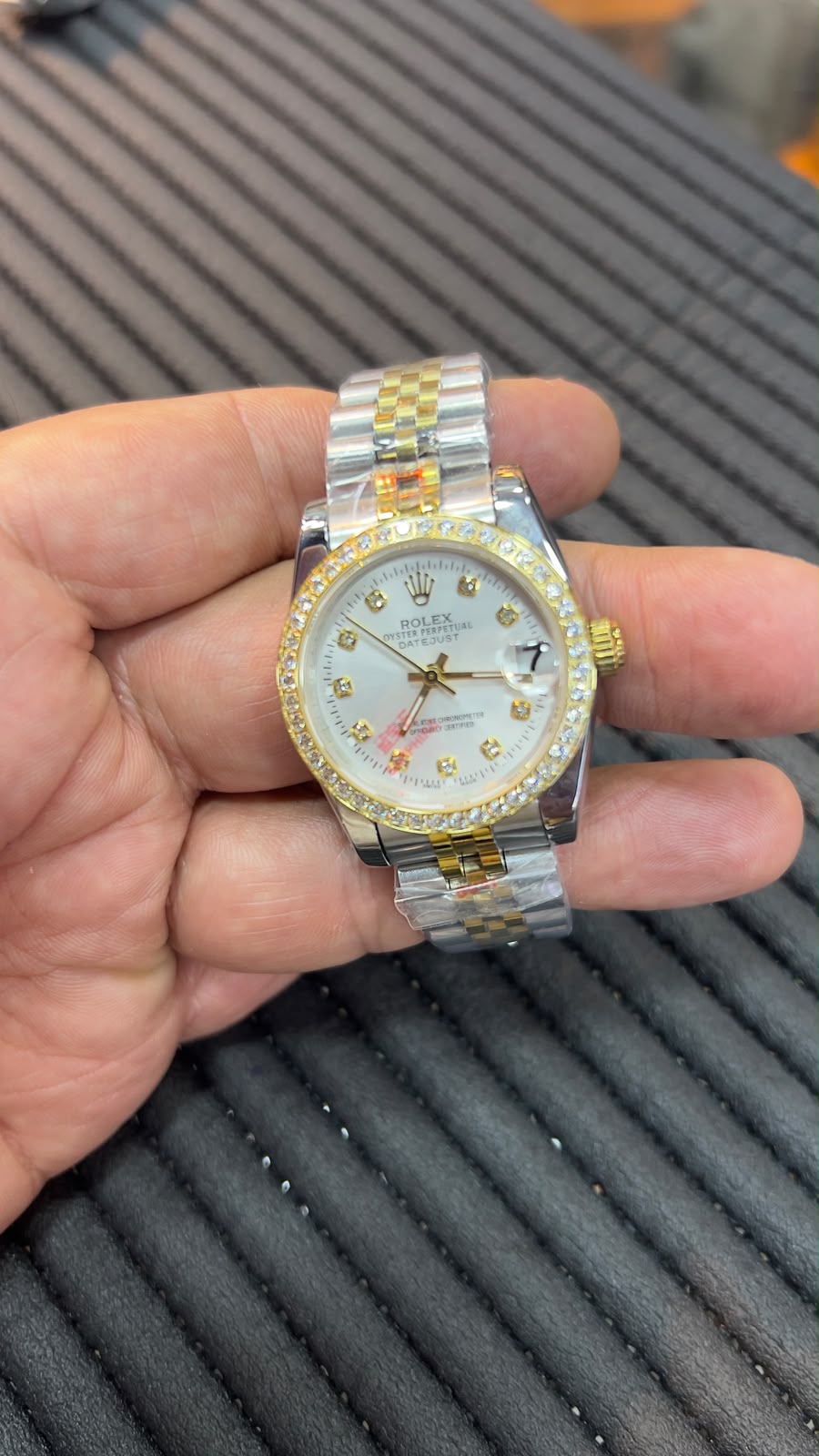 Rolex Oyster Date Misto Diamantes